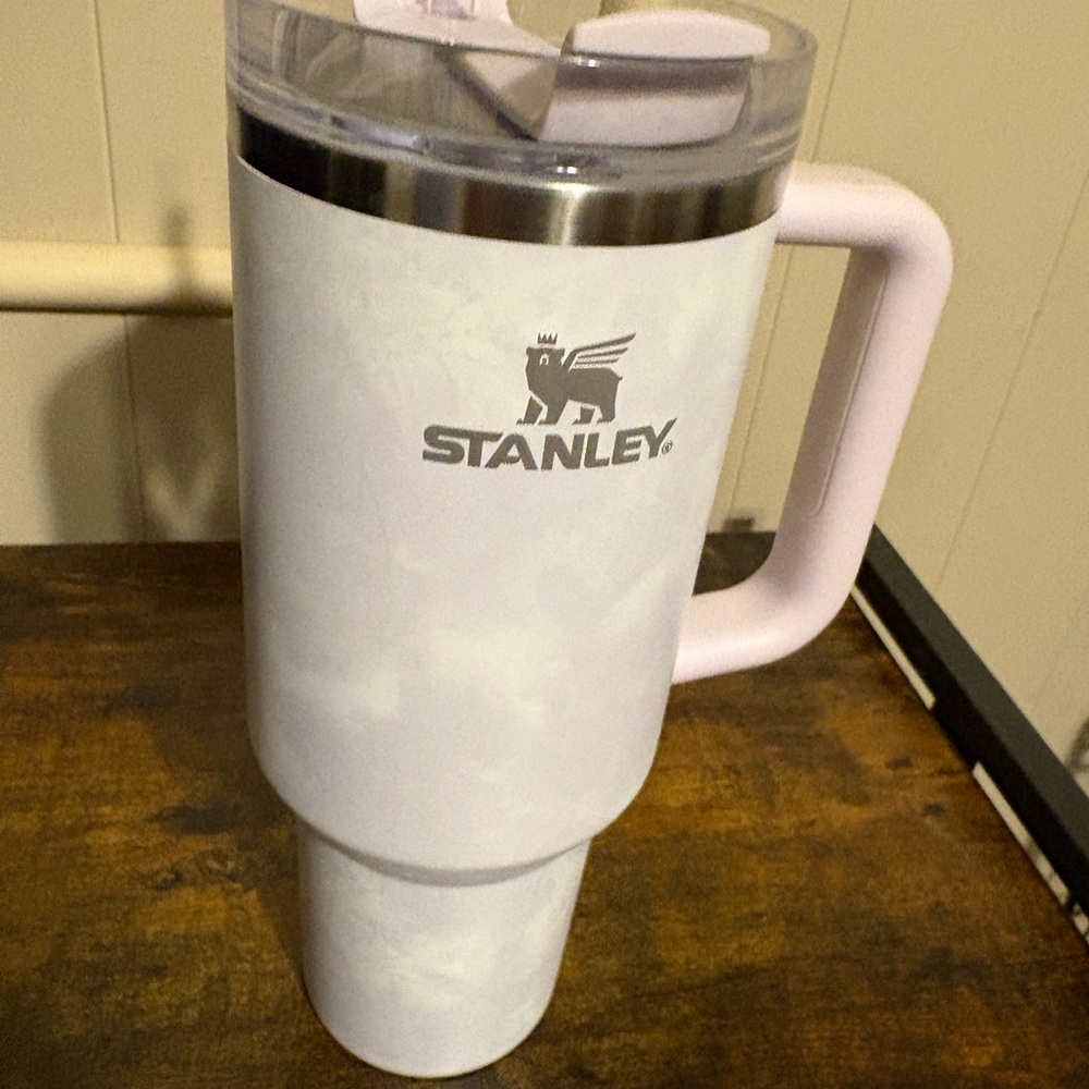 Stanley Light Purple and White Tumbler